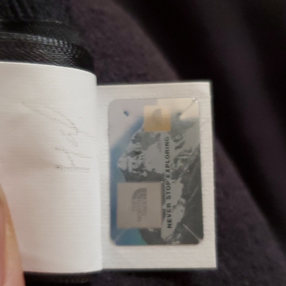 The North Face Men's Fleece Jacket - Picture 8 of 8